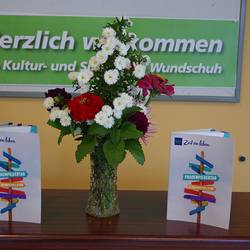 Liebevoll gestalteter Willkommensgruß an alle Teilnehmenden