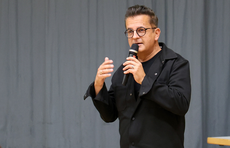 Wolfgang Garber sieht Vielfalt als das, was die Menschen, mit denen man als Kirche zu tun hat, ausmacht.