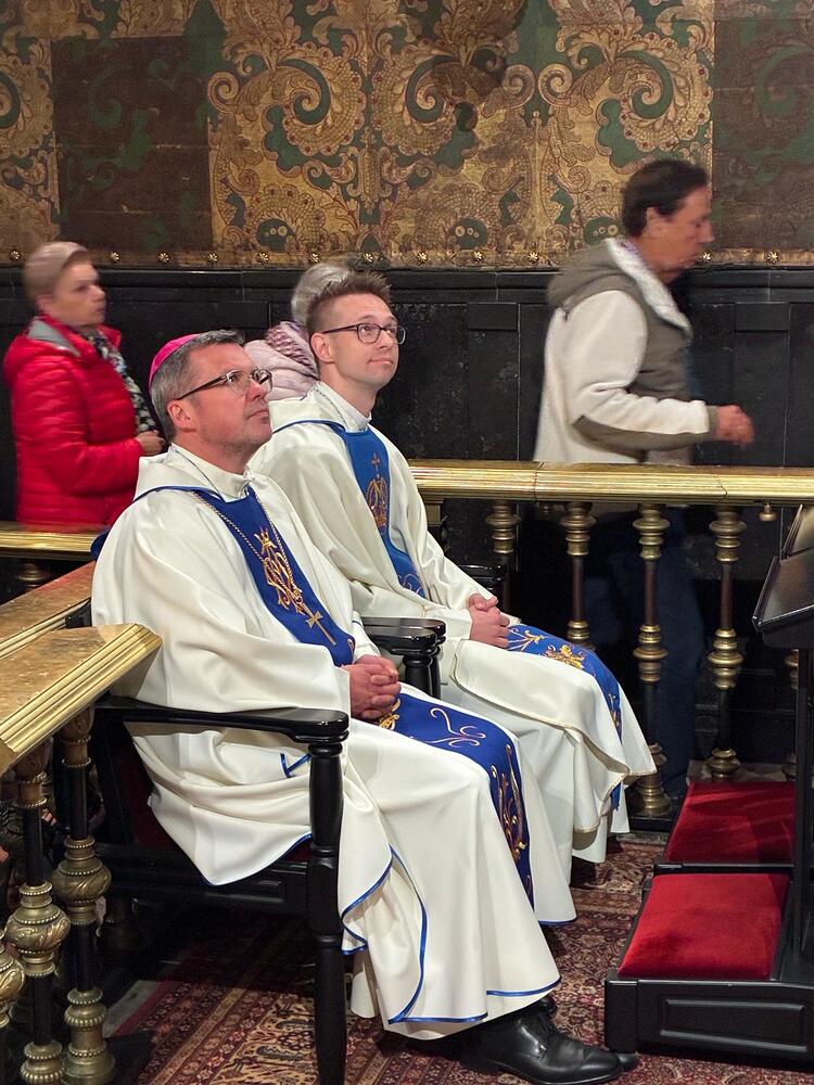 Maireise mit Weihbischof Johannes Freitag