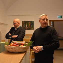 Pfarrer Claudiu Budău, Robert Krenn