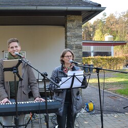 Peter Preitler-Höller und Kirstin Wolff, DANKE für die musikalische Begleitung.