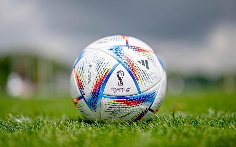 Die Liste der Kritikpunkte an der Fußball WM in Katar wird immer länger.