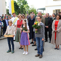 Festmesse und Segnung des neu renovierten Pfarrhofes in Dobl mit Weihbischof Johannes Freitag.