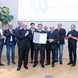 Gerd Neuhold, Sonntagsblatt