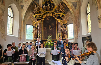 Das ChORchester bei der Probe vor der Jubiläumsmesse aus Anlass '700 Jahre Pfarre Wies'