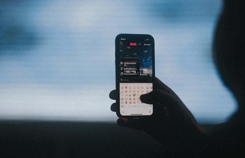 Marcos Paulo Prada, Unsplash Jeder kann einen Livestream einrichten.