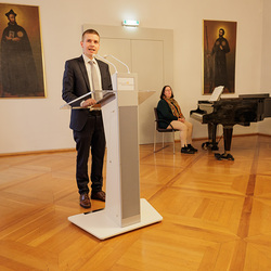 Verleihung der Zertifikate für Begräbnisfeierleiter:innen