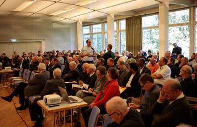 Volles Haus im Schloss Seggau bei den Priestertagen 2022 der Diözese Graz-Seggau.