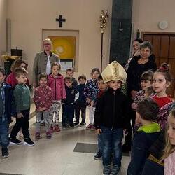 Beim Pfarrkindergarten in Stainach