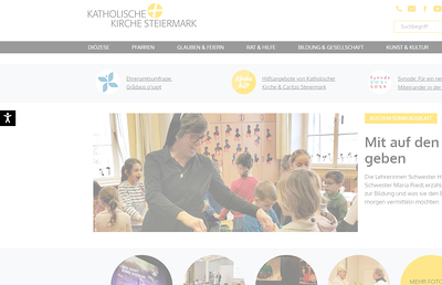 Über das 'Barrierefrei'-Icon in der linken Bildhälfte sind die Barrierefrei-Optionen zugänglich.