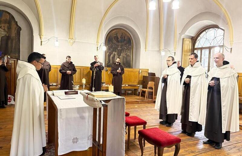 Unlängst wurden drei Novizen in den Karmel Maria Schnee in Graz aufgenommen.