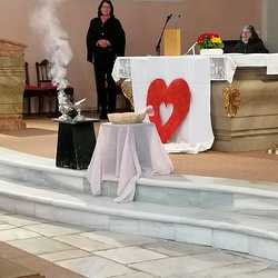Von Herz zu Herz. Gott liebt dich. Wortgottesfeier in der Pfarrkirche Öblarn im Seelsorgeraum Oberes Ennstal