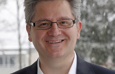Sedlmaier besuchte das Kärntner Priesterseminar in Graz.