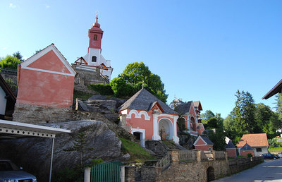 Am Kalvarienberg St. Radegund sind 29 Stationen des Leidenswegs Christi dargestellt.