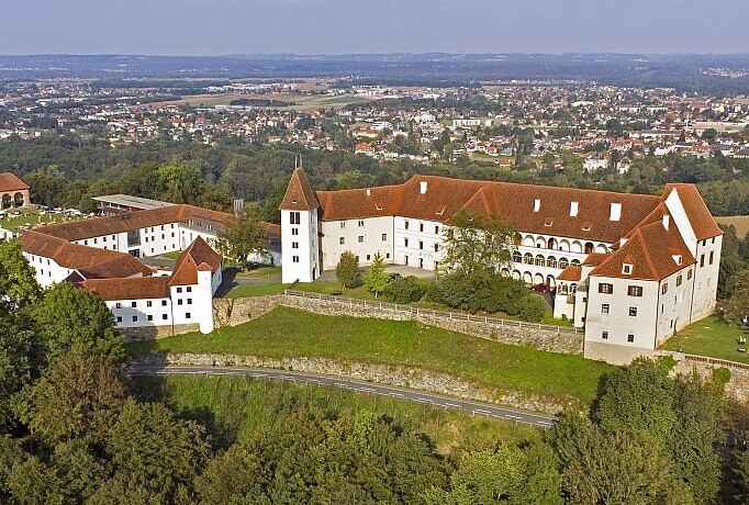 Rundum grün: Schloss Seggau unweit von Leibnitz.