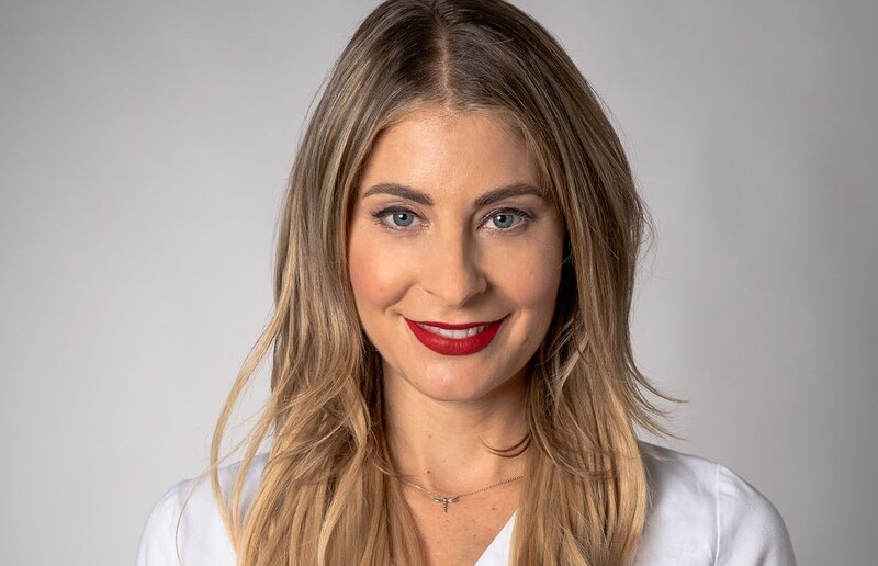 Nadja Fuchs Nina Milenkovics ist Apothekerin aus Graz. Auf Instagram klärt Sie ihre Follower- innen unter anderem über die Vorteile des Fastens auf.