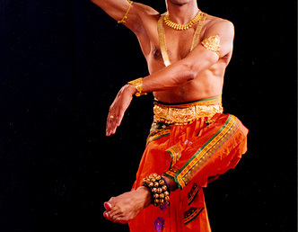 Indische Tänzer:innen kommen nach Graz und zeigen uns ihre Tanzkunst.