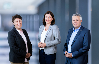 Verantwortung für Menschen in Not wahrnehmen: Caritas Steiermark mit Vizedirektorin Petra Prattes, Direktorin Nora Tödtling-Musenbichler und Vizedirektor Erich Hohl. 