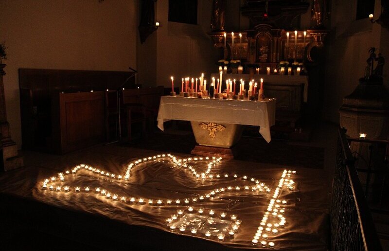 In der Nacht der 1.000 Lichter erstrahlen Kirchenräume in ganz Österreich.