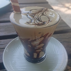 Eiskaffee aus italienisch - Espressino freddo