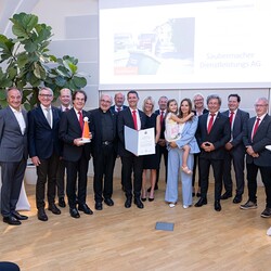 Gerd Neuhold, Sonntagsblatt