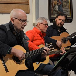 beim Friedensgebet für die Ukraine in der Kirche Tobelbad