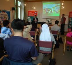  zum Thema Pfarrcaritas mit Mag. Bernhard Pletz - Mai 2006