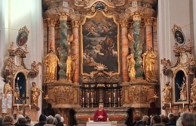Am Ende des Einkehrtags: Messfeier in der Pfarrkirche St. Johann b.H.
