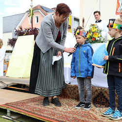 Festmesse und Segnung des neu renovierten Pfarrhofes in Dobl mit Weihbischof Johannes Freitag.