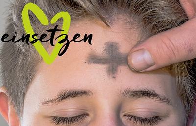 Traditionellerweise zeichnen sich die Gläubigen ein Aschenkreuz auf die Stirn. Die heurige Fastenzeit steht unter dem Motto „einsetzen“.