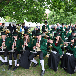 Festmesse und Segnung des neu renovierten Pfarrhofes in Dobl mit Weihbischof Johannes Freitag.