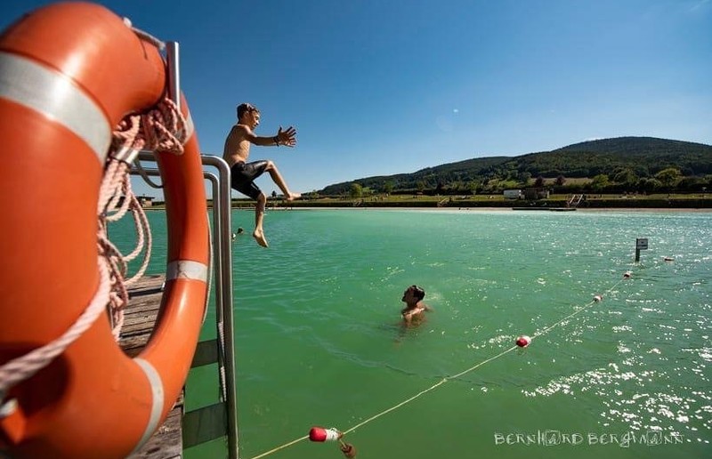 Den Feriensegen erbitten und mit Dankbarkeit in die Ferien- und Sommerzeit starten kann man beim Live-Gottesdienst in Greinbach.