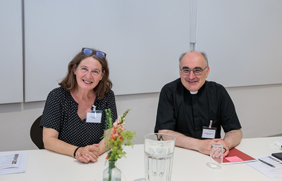 Die gute Zusammenarbeit von Kirche und Politik in Graz wurde von Bürgermeisterin Elke Kahr und Bischof Wilhelm Krautwaschl besonders betont.