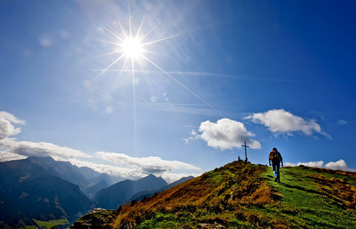 Rast- und ruhelos ist der Mensch auf der Erde. Nicht nur heute, sondern bereits in der Bibel. 