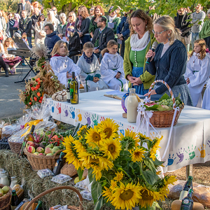 Ein wunderschönes Erntedankfest- 50 Jahre Pfarrkindergarten