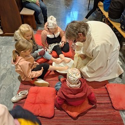 Kinderliturgie mit Erstkommunionkindern am Gründonnerstag, Pfarre Obdach