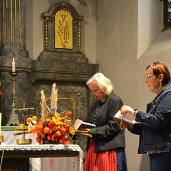 Margret Hofmann und Susanne Linhardt