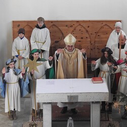 Pfarre Perchau, Gottesdienst mit Bischof Krautwaschl