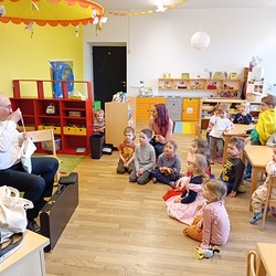 Besuch des Kindergartens und der Volksschule in Kitzeck