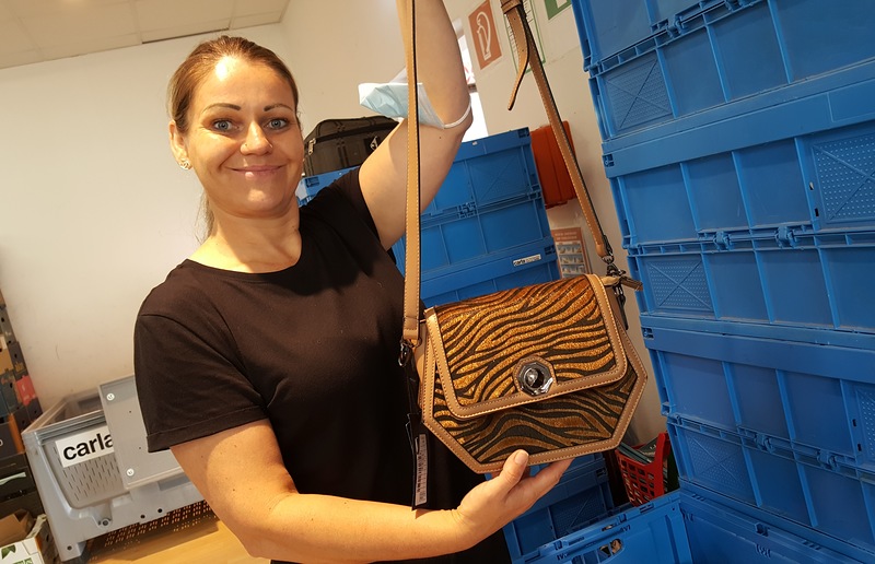 Caritas Melinda Fulajtar erlebt auch nach zwei Jahren in ihrem Job täglich Neues.