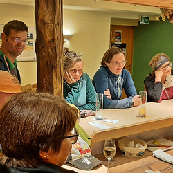 10 Pfarren machen eine Wallfahrt nach Mariapfarr im Lungau.