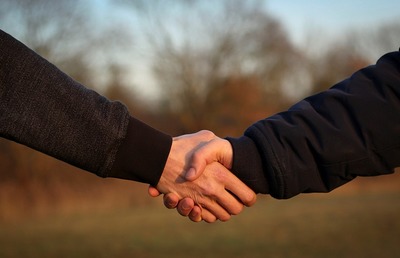 Einigkeit in Vorgehensweise: Experten der Diözese - inklusive Pfarre Hartberg - werden ausloten, wie man Gottesdienste feiern kann, die möglichst viele Menschen ansprechen und die den Vorgaben entsprechen.