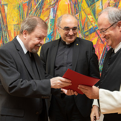 Verleihung des Pfarrdekretes an Pfarrer Paulus Kamper