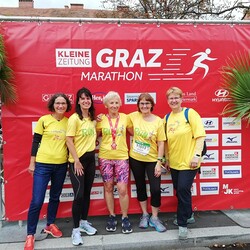 Bildmitte, Anneliese Wilhelm