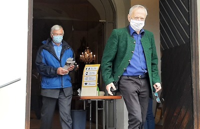 MNS-Schutz bleibt in den Kirchen verpflichtend.