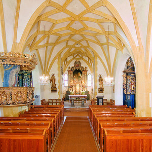 Innenansicht der Pfarrkirche