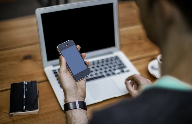 Foto: Pixabay Wo finde ich den Onlinegottesdienst? Wie geht Skype? Diese und ähnliche Fragen werden ab sofort telefonisch beantwortet.