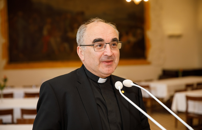 Beim traditionellen Medienempfang der Diözese Graz-Seckau appellierte Bischof Wilhelm Krautwaschl angesichts gesellschaftlicher Krisen für eine 'Allianz für das Gute'.