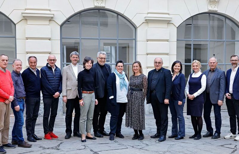 Sonntagsblatt, Gerd Neuhold Kuratorium des Fonds für Arbeit und Bildung 2026 bis 2028