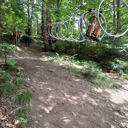 Ministrant:innen-Ausflug im Kletterpark. 